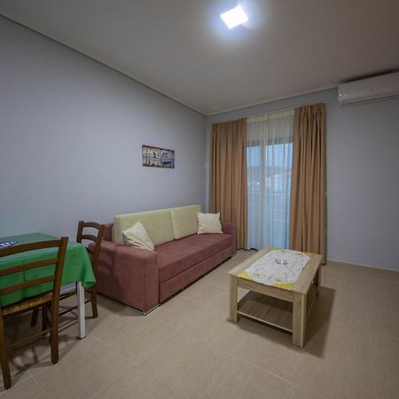 Mamma'S Apartments Sarande Exterior photo