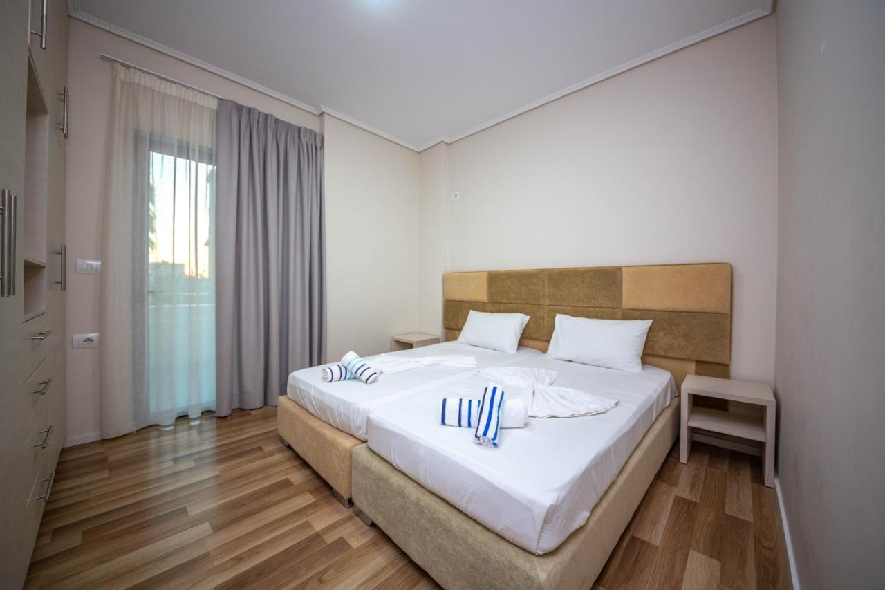 Mamma'S Apartments Sarande Exterior photo