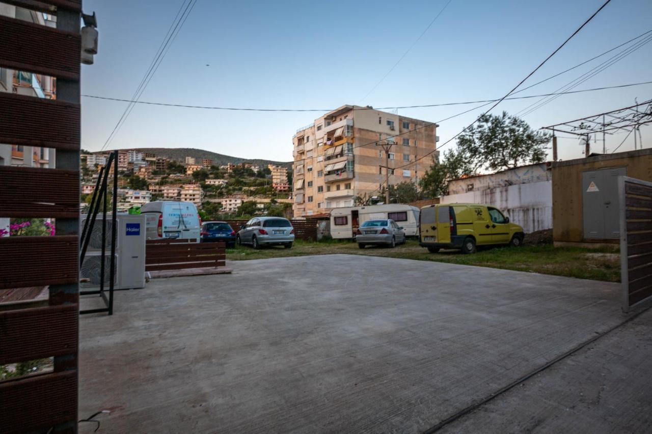 Mamma'S Apartments Sarande Exterior photo