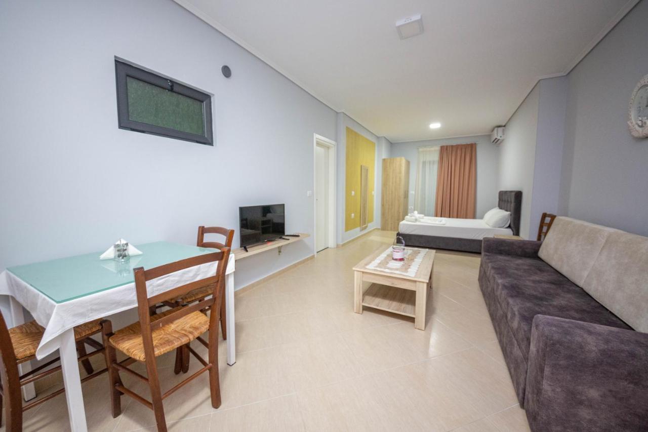 Mamma'S Apartments Sarande Exterior photo