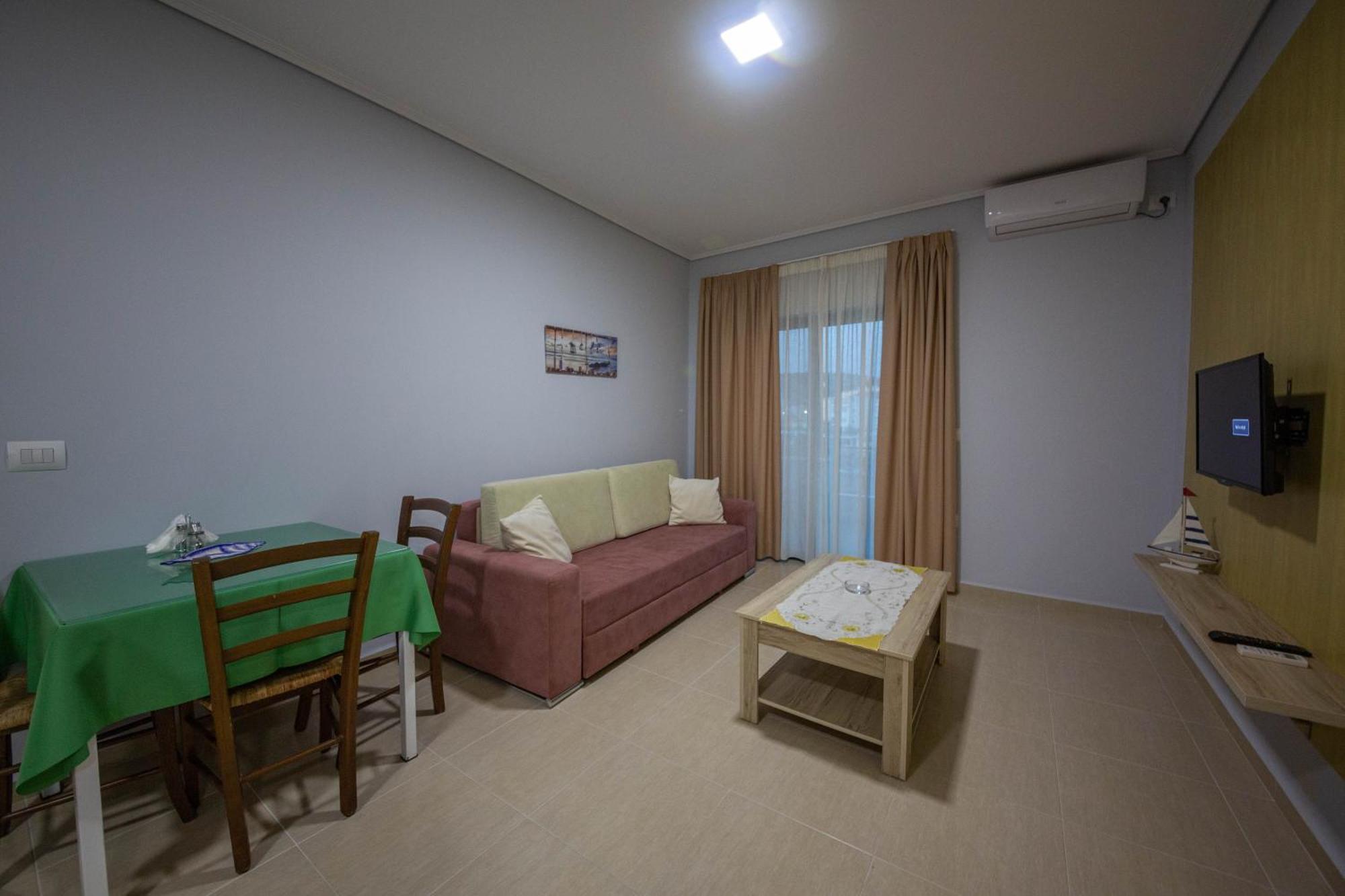 Mamma'S Apartments Sarande Exterior photo